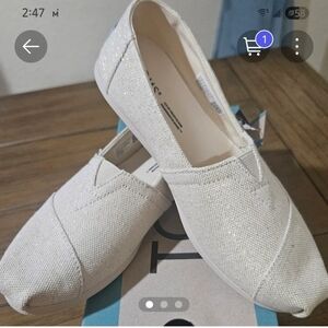 TOMS Women's Alpargata Plus, Champagne, new size 6